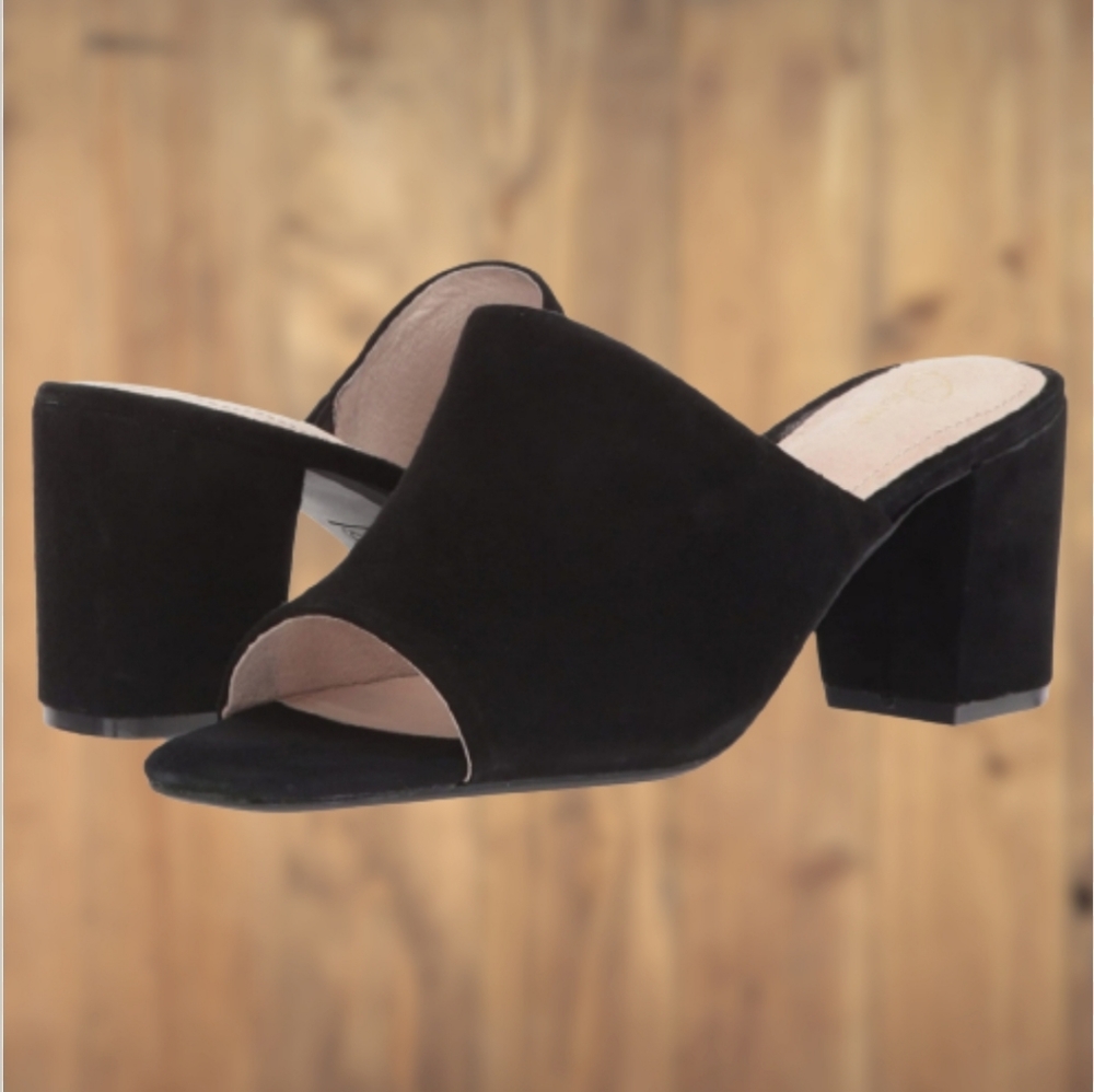 đSOLDđWomen's Nataliya Dress Sandal Size 6M - Picture 1 of 12